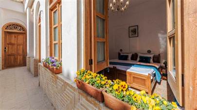 اتاق دو تخته هتل خانه تاریخی قصر منشی اصفهان